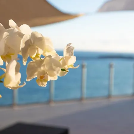La Dimora Sul Mare Bed & Breakfast *