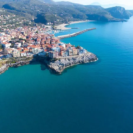 فندق مبيت وإفطار La Dimora Sul Mare مارينا دي كاميروتا