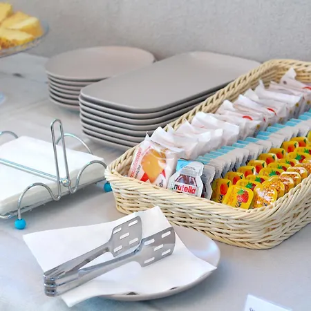 La Dimora Sul Mare Bed & Breakfast